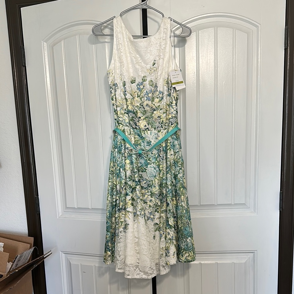 Danny & Nicole White and Green Midi Dress
